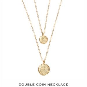 Amber Sceats gold double coin necklace